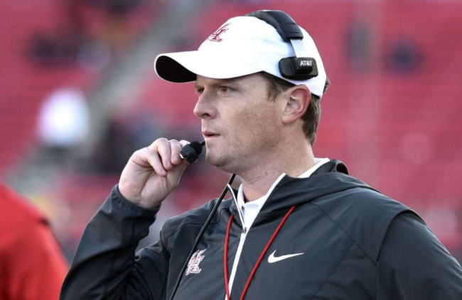 Coach Applewhite